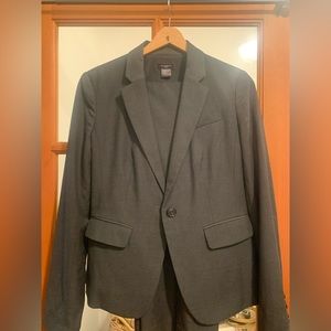 Ann Taylor grey wool blend professional suit set
